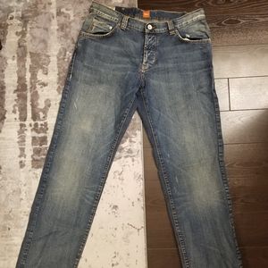 HUGO BOSS JEANS BLUE DISTRESS RELAXED 34 X 34